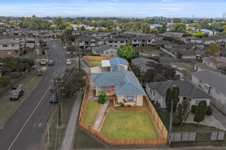 145 Gray Ave, Papatoetoe