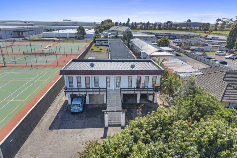 93 Browns Road, Manurewa