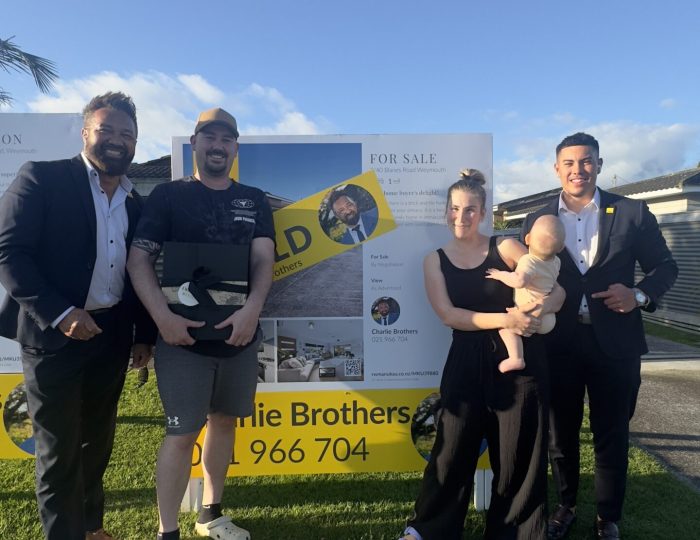 Vendors - 2/40 Blanes Rd